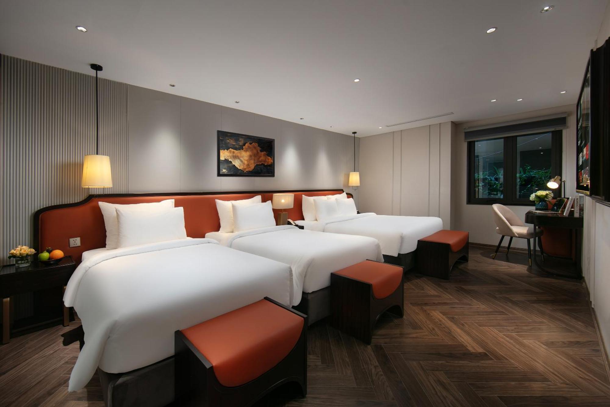 Le Premier Hotel & Rooftop Bar 河内 外观 照片