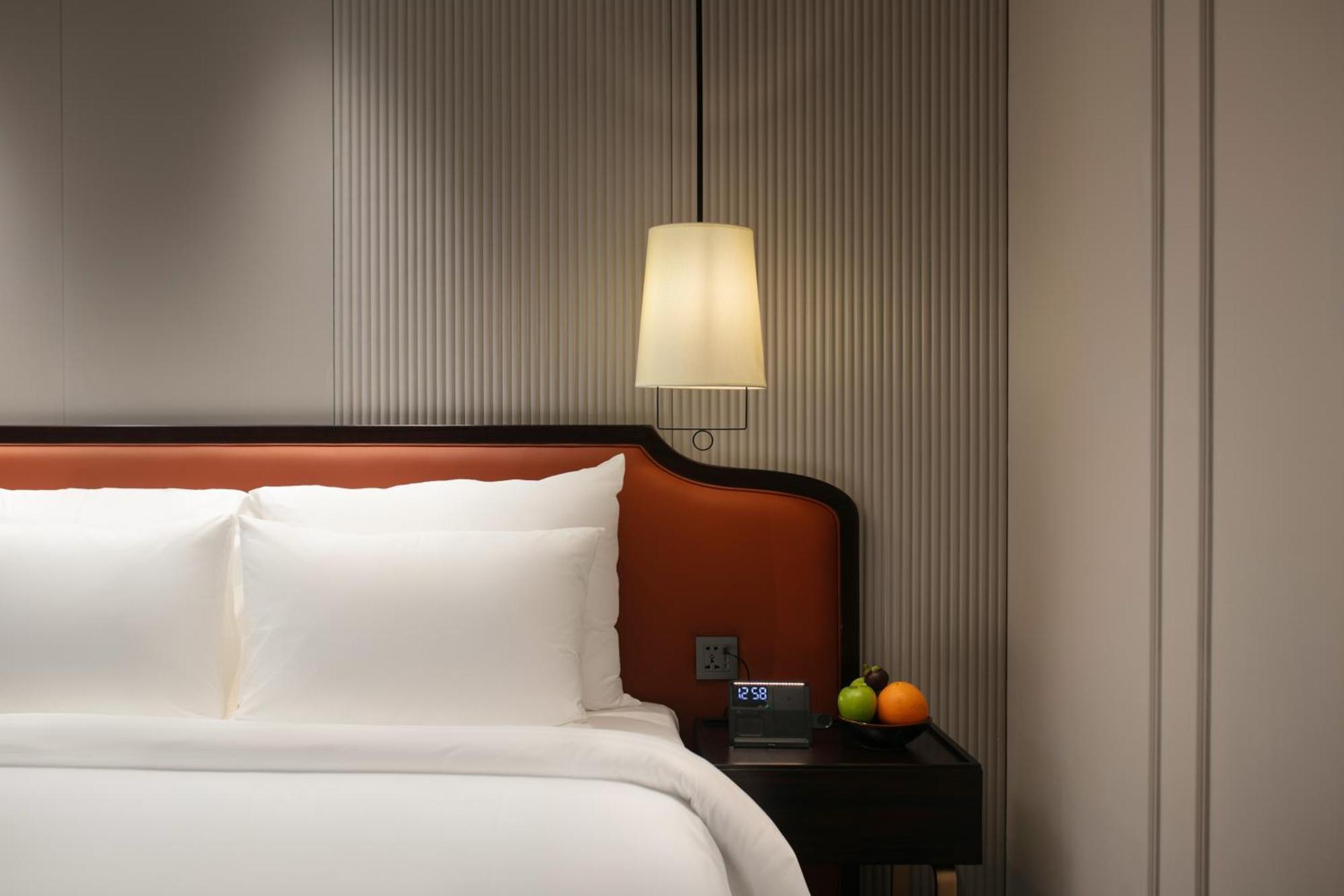 Le Premier Hotel & Rooftop Bar 河内 外观 照片