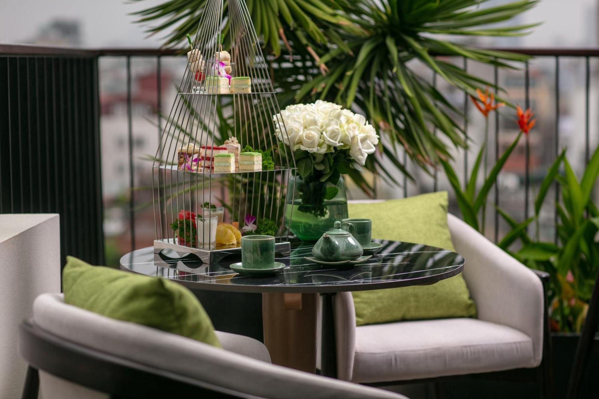 Le Premier Hotel & Rooftop Bar 河内 外观 照片