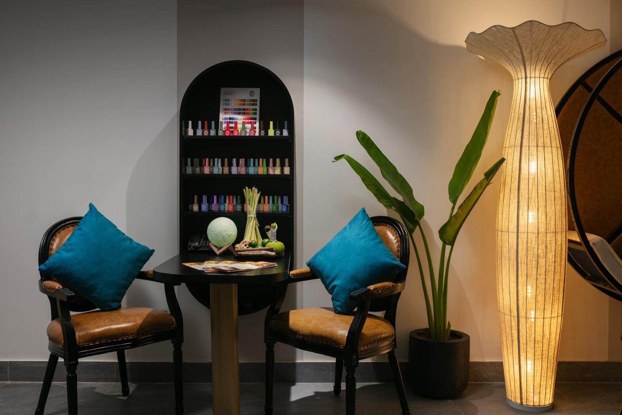 Le Premier Hotel & Rooftop Bar 河内 外观 照片