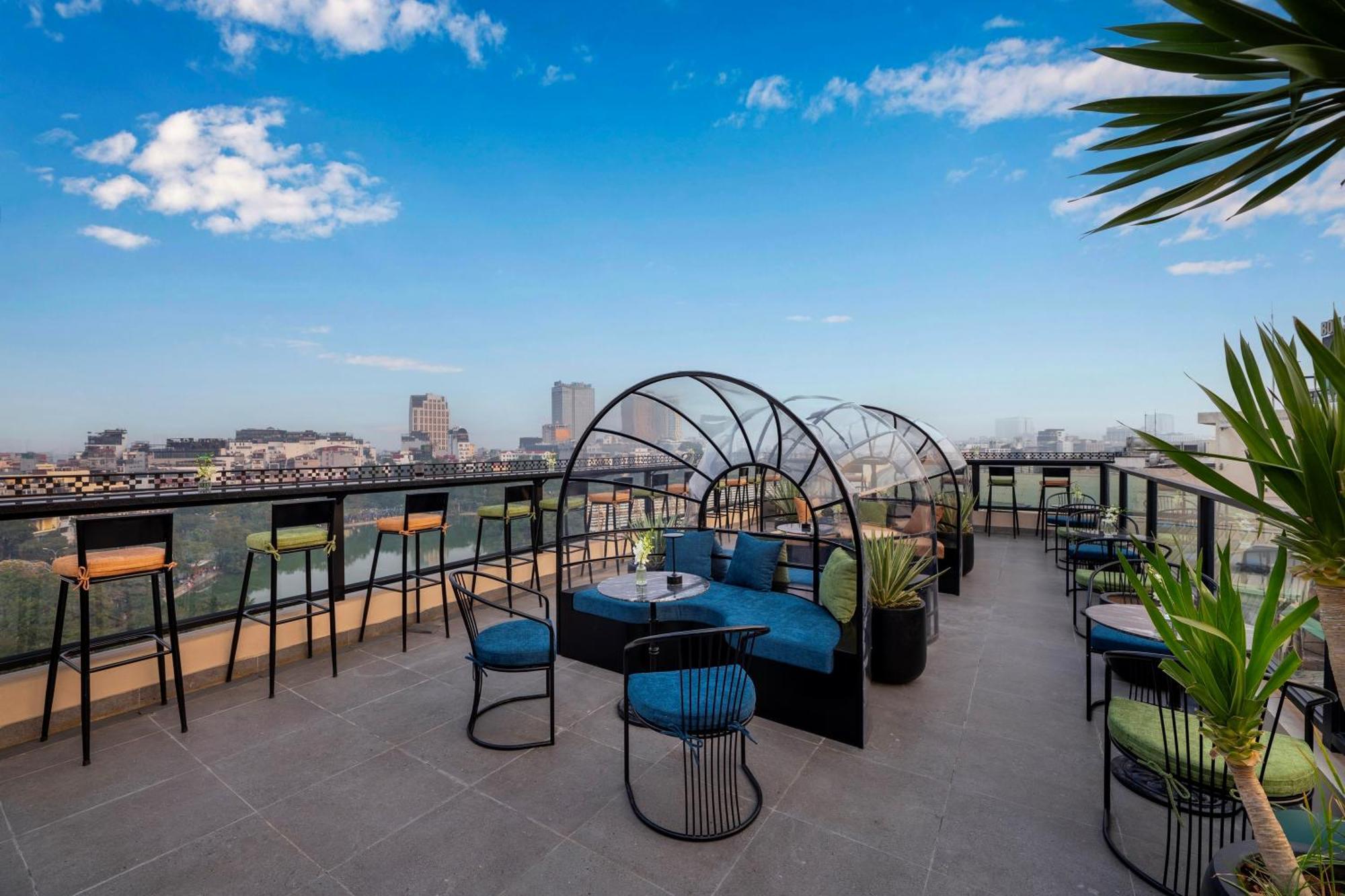 Le Premier Hotel & Rooftop Bar 河内 外观 照片