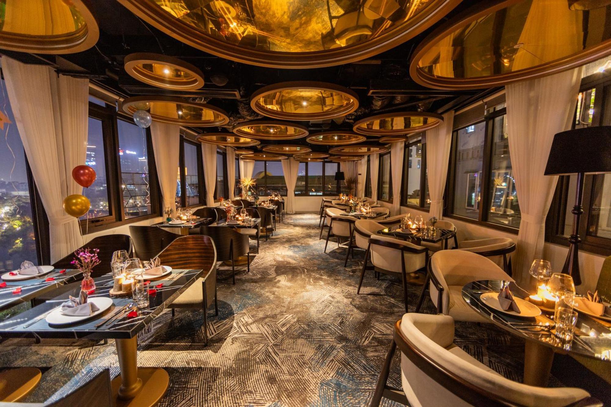 Le Premier Hotel & Rooftop Bar 河内 外观 照片